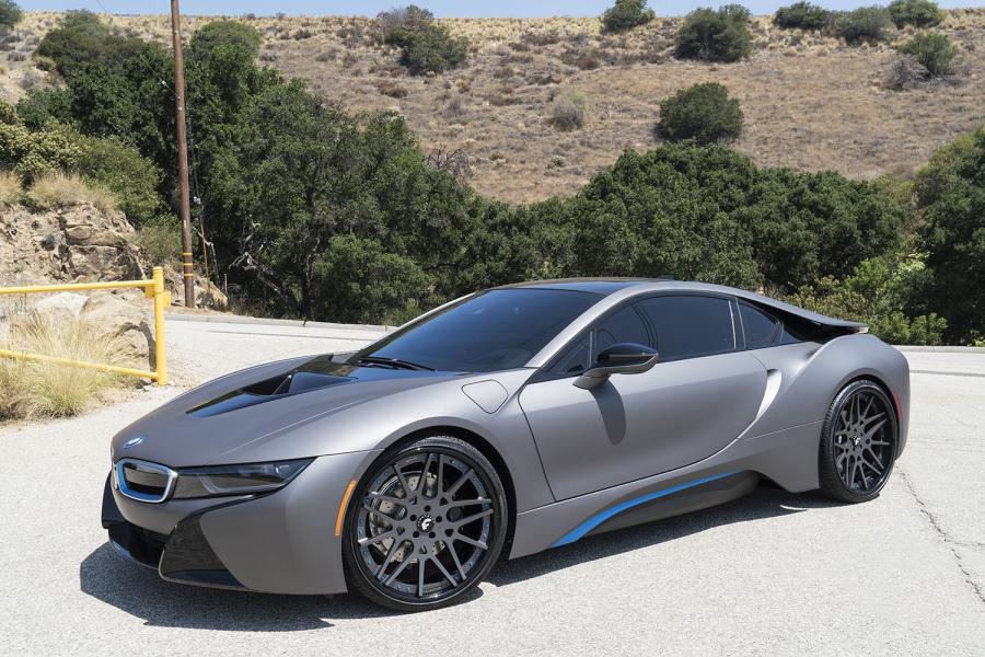  BMW i8 on Forgiato Wheels (Maglia) 2016 года  (фото 3 из 6)